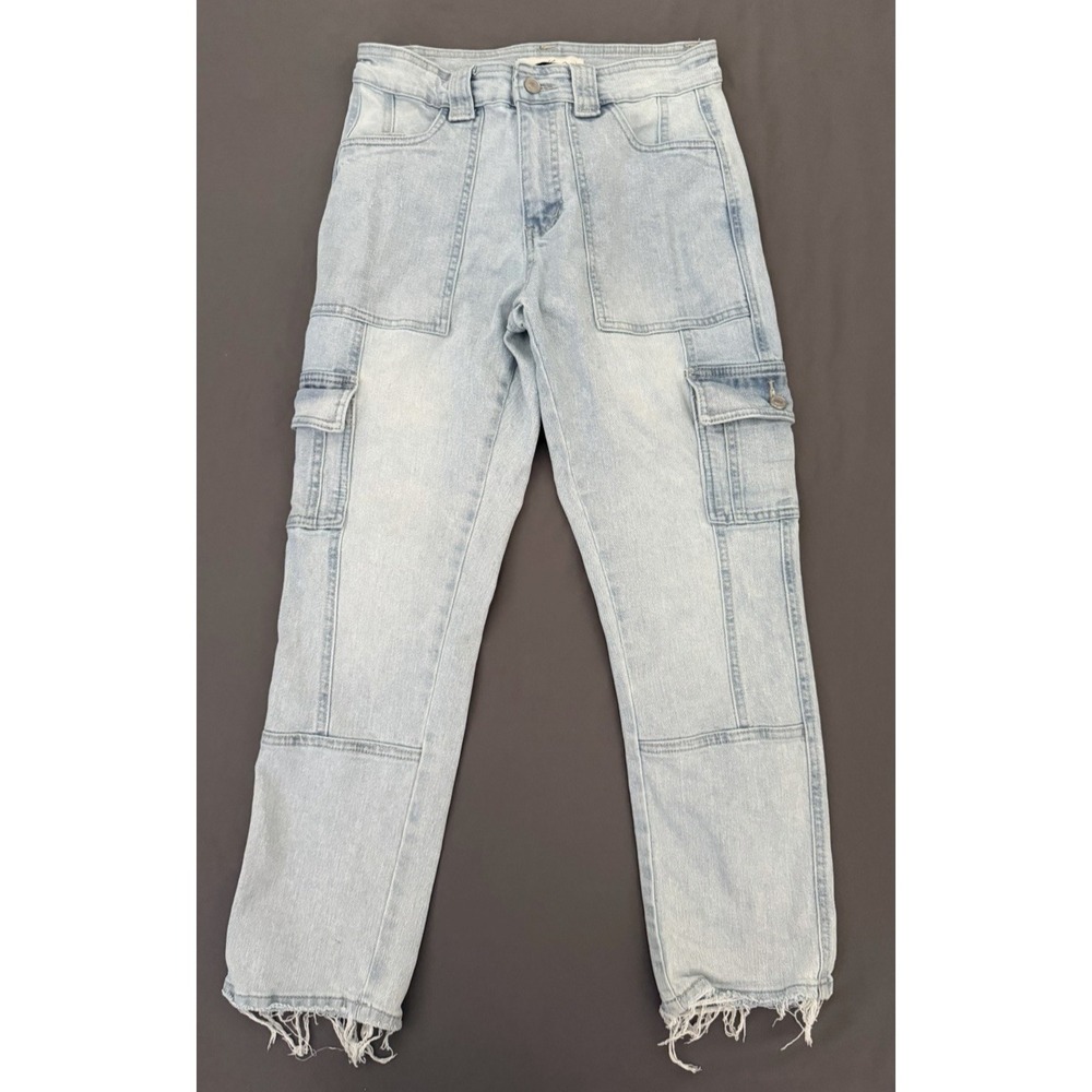 KanCan Cargo Slim Jeans Women's Size 26 Light Wash Blue Mid‎ Rise Raw Hem BOHO